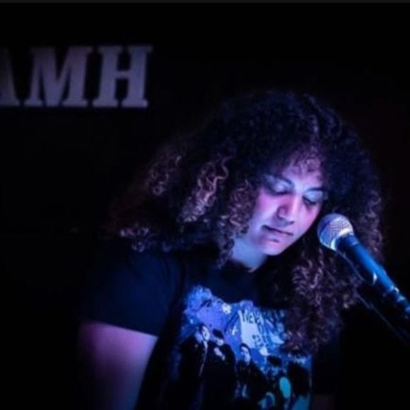 Meet your Posher, Katherine - Picture 1 of 1